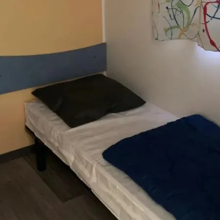 Mobil-home Confortable Avec Terrasse A - Api-1-52-330 مكان تخييم