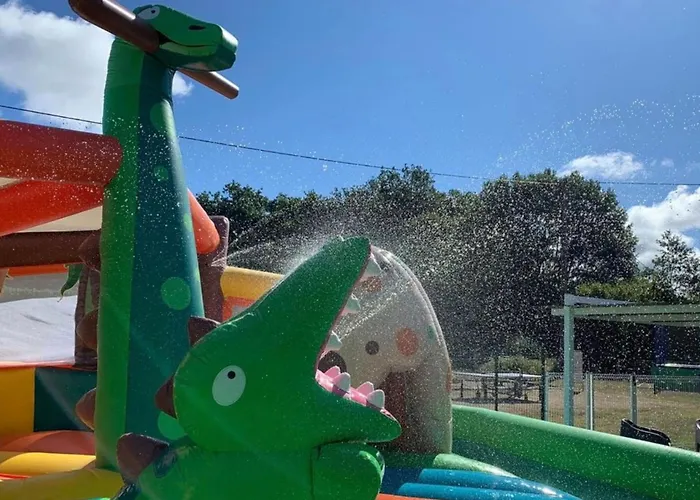 Mobil-home Confortable Avec Terrasse à - Api-1-52-330 * Limeuil