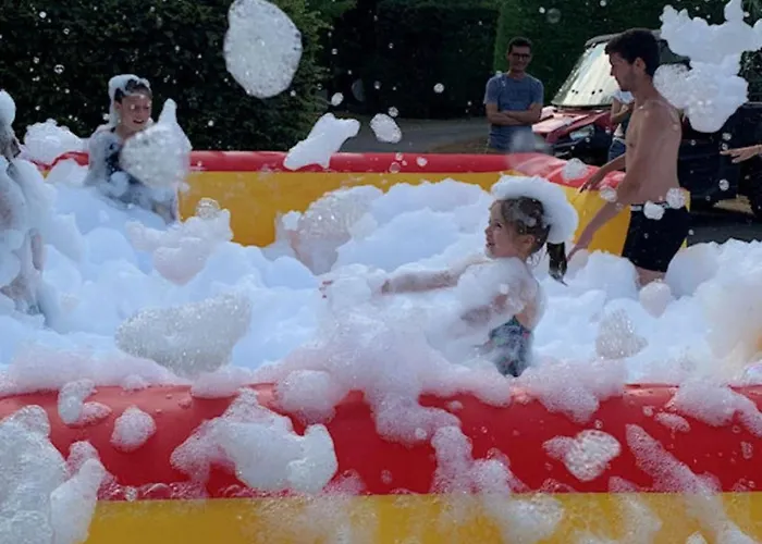 Mobil-home Confortable Avec Terrasse à - Api-1-52-330 * Limeuil