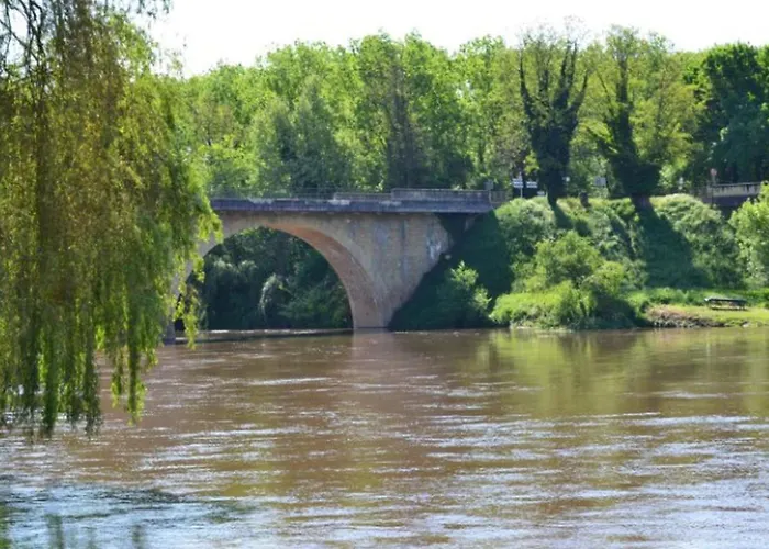 Mobil-home Confortable Avec Terrasse à - Api-1-52-330 * Limeuil